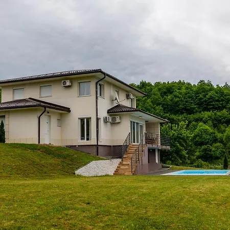 Green Hills