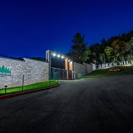 Green Hills Villa *