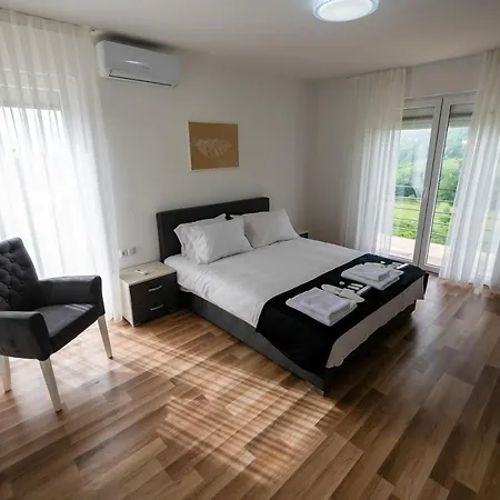 Villa Green Hills